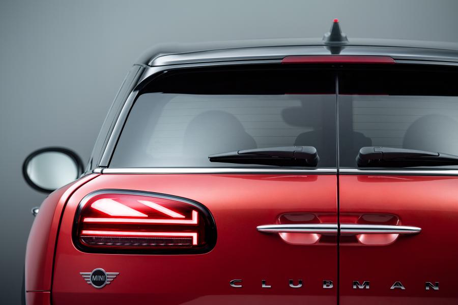 Детали экстерьера Mini Cooper S Clubman (F54) 2019 года  (WW) (фото 14 из 150)
